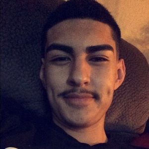 Meet your Posher, Javier